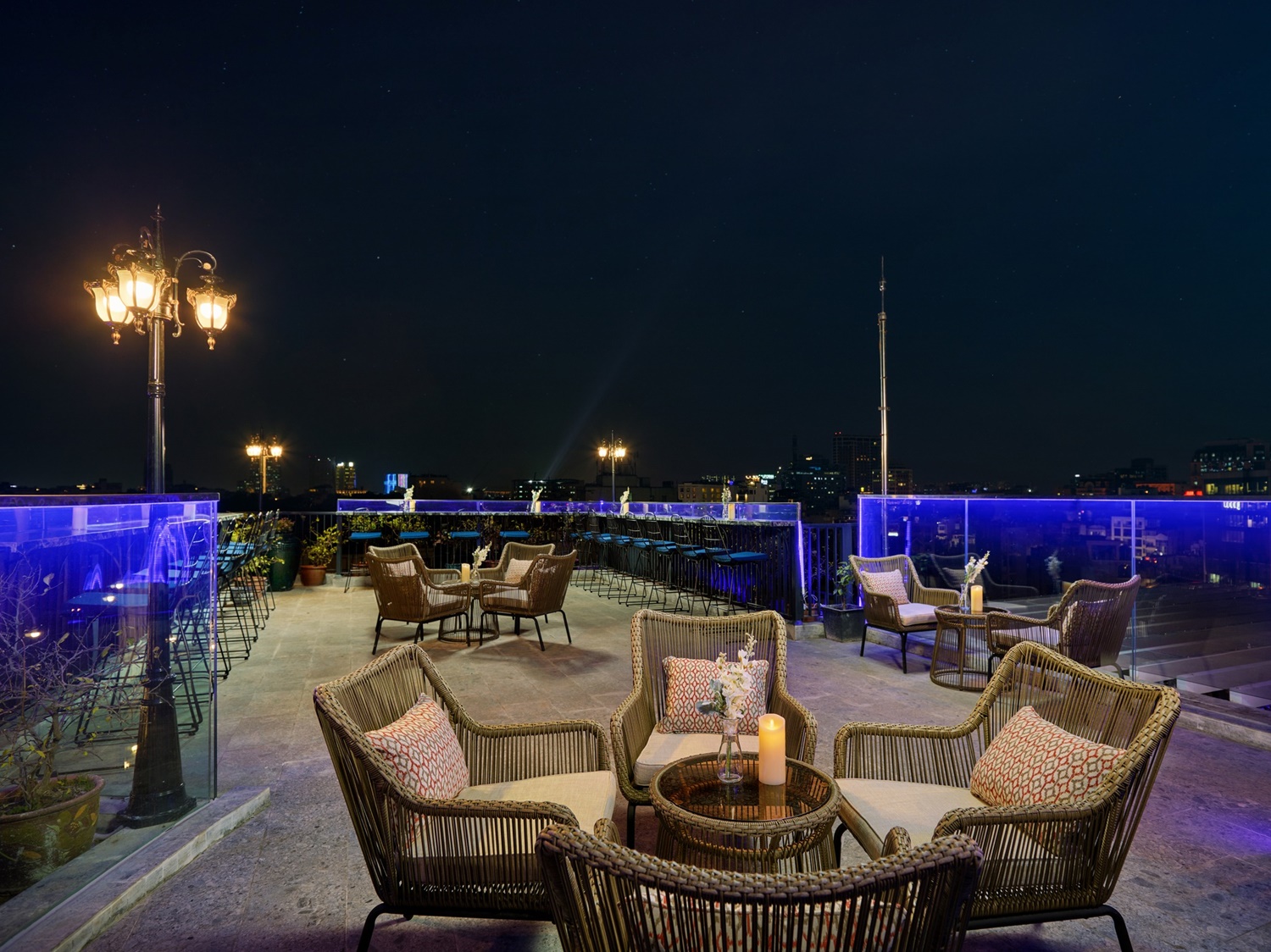 Aira Sky Bar